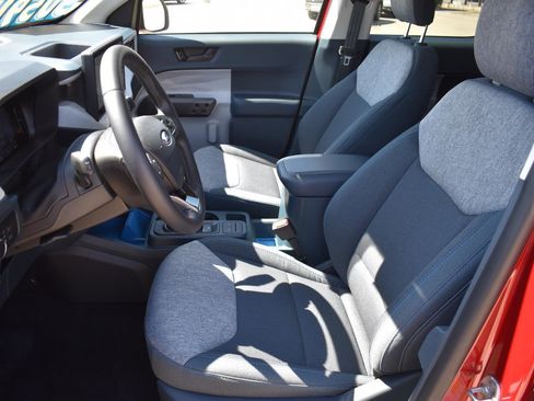 Used 2025 Ford Maverick XLT w/ XLT Luxury Package image 24