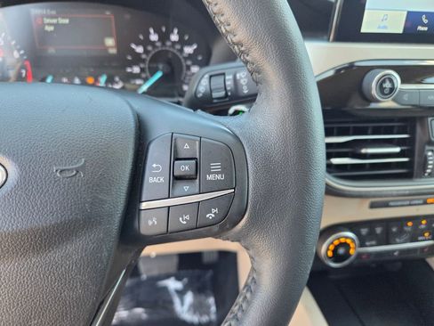Used 2020 Ford Escape SEL FWD image 30