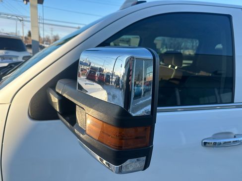 Used 2015 Chevrolet Silverado 3500 High Country w/ Duramax Plus Package image 17