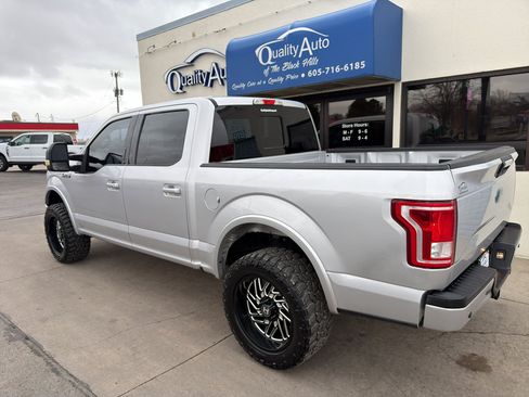 Used 2017 Ford F150 XLT w/ Equipment Group 302A Luxury AWD/4WD image 7