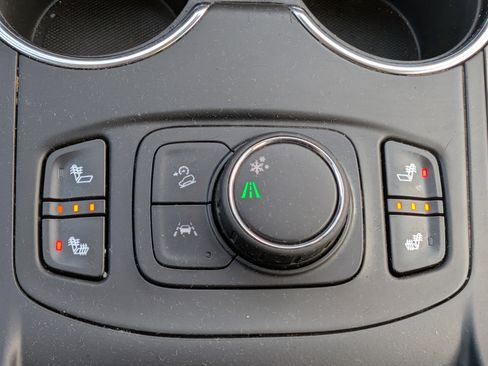 Certified 2023 GMC Terrain SLE w/ Driver Convenience Package FWD image 28