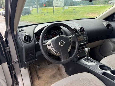 Used 2015 Nissan Rogue S w/ Convenience Package FWD image 5