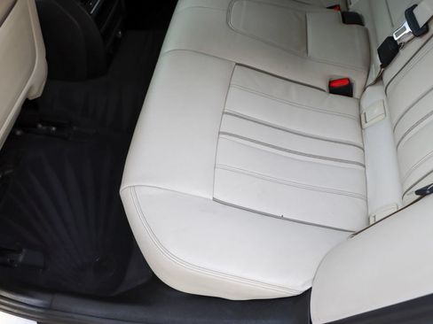 Used 2017 BMW 540i xDrive AWD/4WD image 18