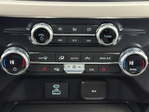 Certified 2021 Ford F150 XLT w/ Equipment Group 302A High image 18