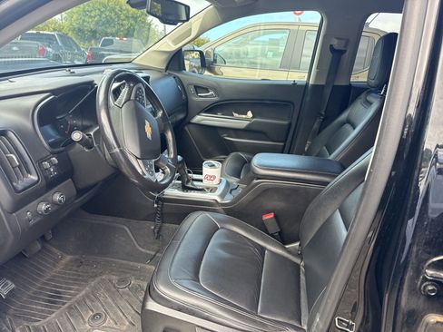 Used 2019 Chevrolet Colorado ZR2 w/ ZR2 Midnight Special Edition AWD/4WD image 9