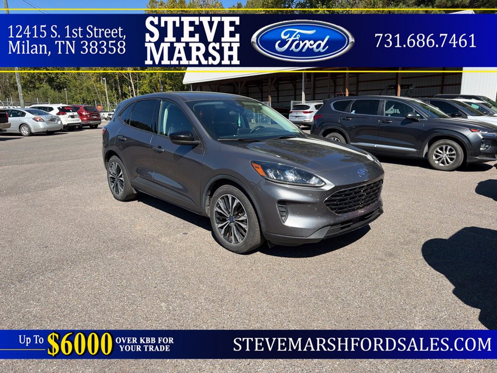 Used 2022 Ford Escape SE w/ SE Sport Appearance Package FWD 360° Tour
