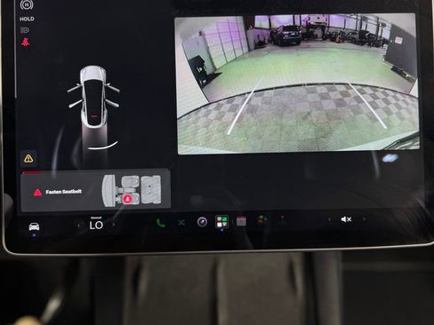 Used 2021 Tesla Model Y Long Range AWD/4WD image 17