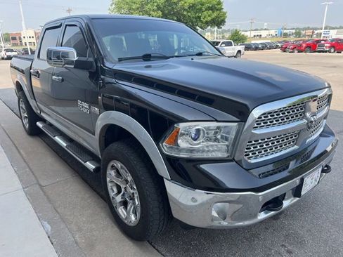 Used 2015 RAM 1500 Laramie w/ Convenience Group AWD/4WD image 6