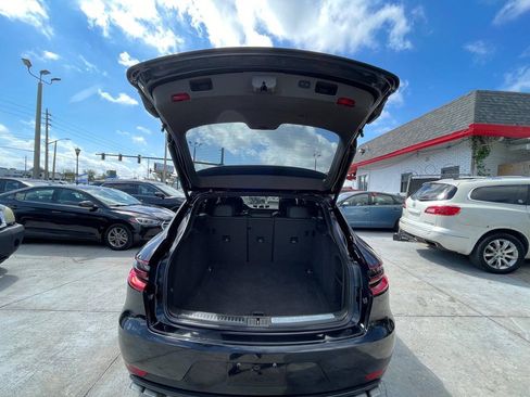 Used 2015 Porsche Macan Turbo w/ Premium Package Plus AWD/4WD image 12