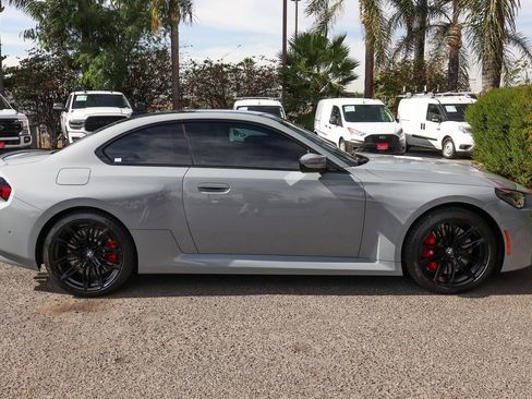 Used 2025 BMW M2 w/ Lighting Package image 9