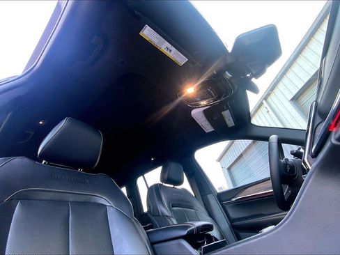 Certified 2023 Jeep Grand Cherokee Overland image 22