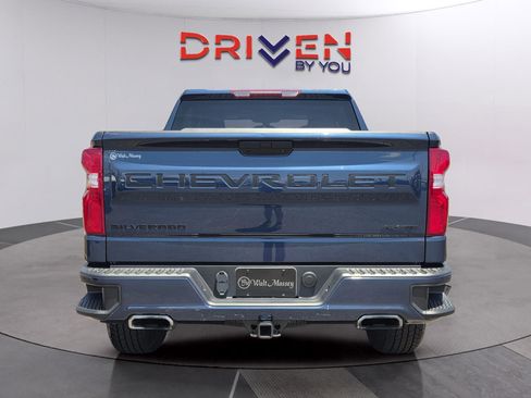 Used 2022 Chevrolet Silverado 1500 RST w/ Z71 Off-Road Package AWD/4WD image 4