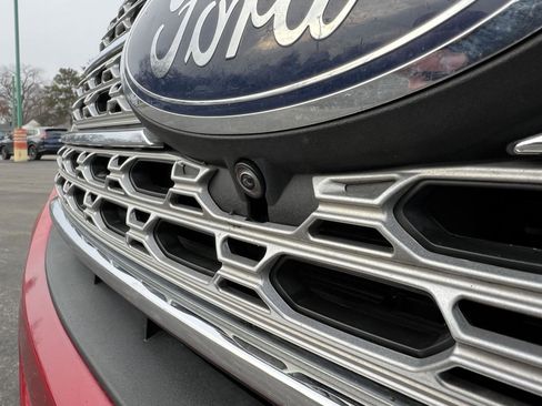 Used 2021 Ford Explorer Limited w/ Equipment Group 301A image 13