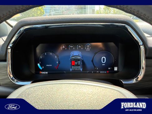 Used 2024 Ford F150 Lariat w/ FX4 Off-Road Package AWD/4WD image 11