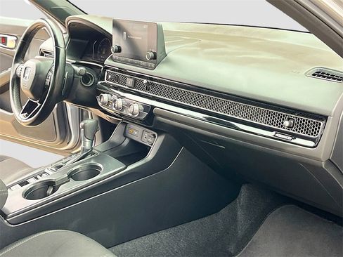 Used 2024 Honda Civic Sport image 26