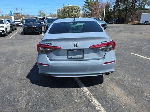 Used 2023 Honda Civic Sport image 6