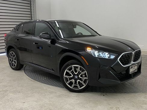 Used 2025 BMW X2 xDrive28i w/ Convenience Package image 6