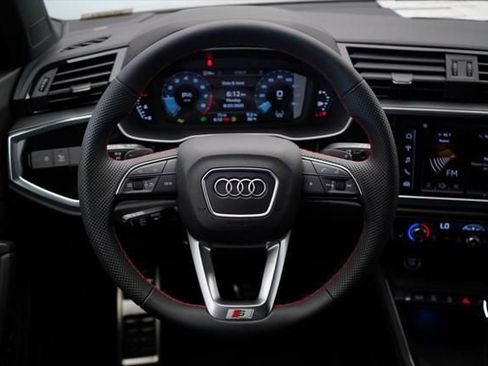 New 2025 Audi Q3 2.0T Premium Plus image 9
