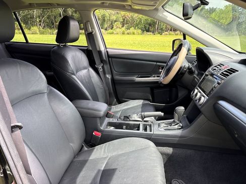 Used 2015 Subaru Crosstrek Touring AWD/4WD image 29