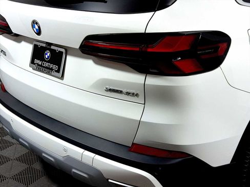 Certified 2024 BMW X5 xDrive40i image 29