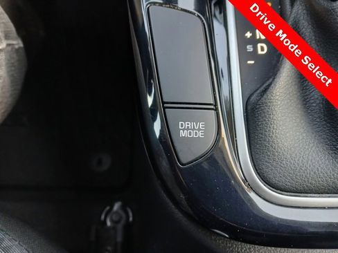 Certified 2025 Kia Soul S image 21