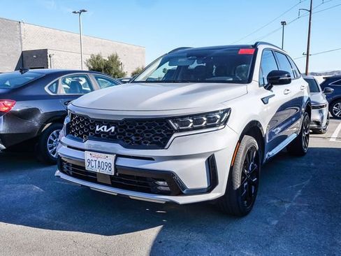 Certified 2022 Kia Sorento SX image 6