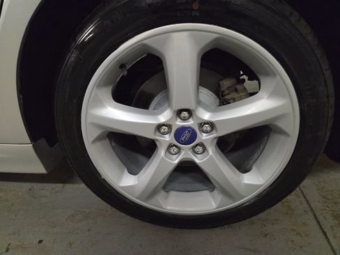 Used 2013 Ford Fusion SE image 13