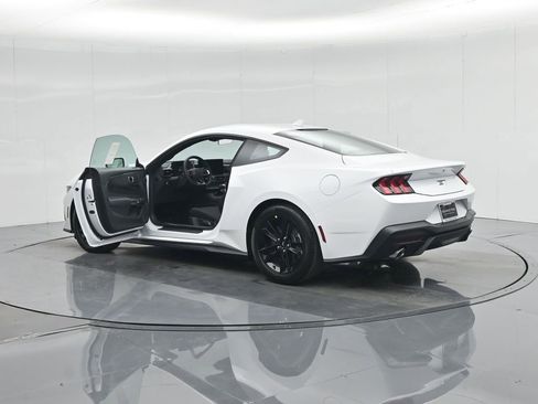 New 2026 Ford Mustang GT image 30