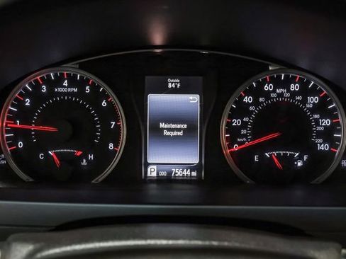Used 2017 Toyota Camry SE image 27