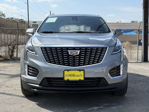 Used 2024 Cadillac XT5 Luxury w/ LPO, Floor Liner Package image 3