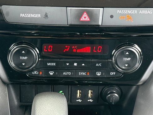 Used 2024 Mitsubishi Eclipse Cross SE AWD/4WD image 21