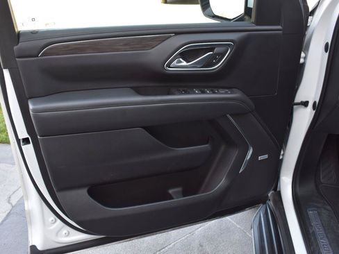 Used 2022 Chevrolet Tahoe LT RWD image 20