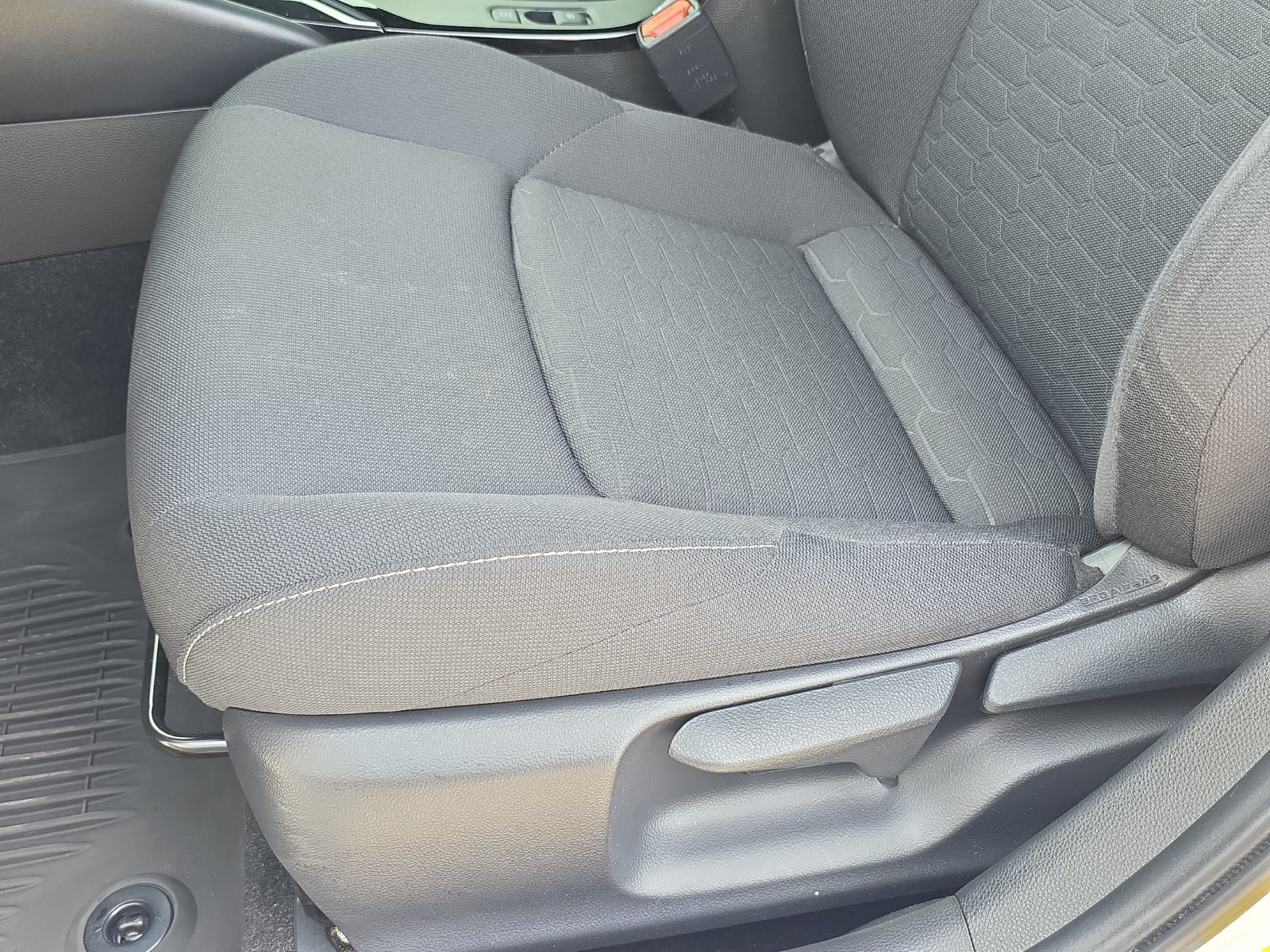 Used 2023 Toyota Corolla SE FWD image 26
