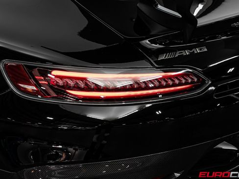 Used 2021 Mercedes-Benz AMG GT Black Series image 25