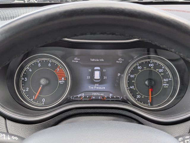 Used 2021 Jeep Cherokee Trailhawk AWD/4WD image 26