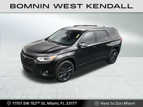 Used 2021 Chevrolet Traverse RS image 13