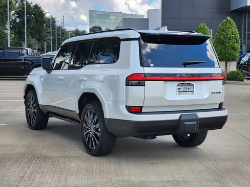Certified 2025 Lexus GX 550 w/ Accessory Package (2T) AWD/4WD image 5