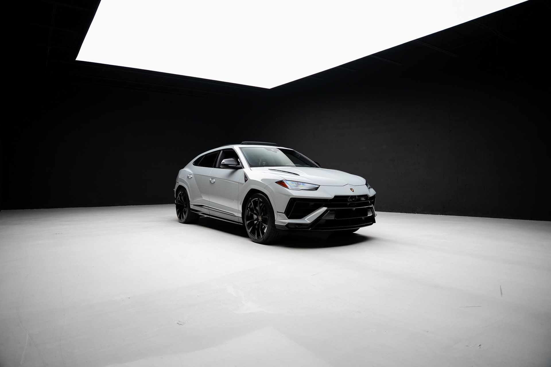 Used 2024 Lamborghini Urus S AWD/4WD image 92