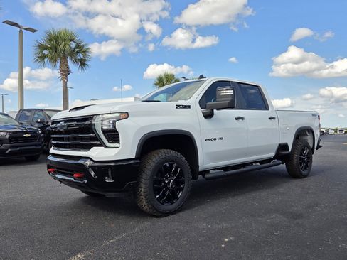 New 2026 Chevrolet Silverado 2500 LT w/ Trail Boss Package AWD/4WD image 2