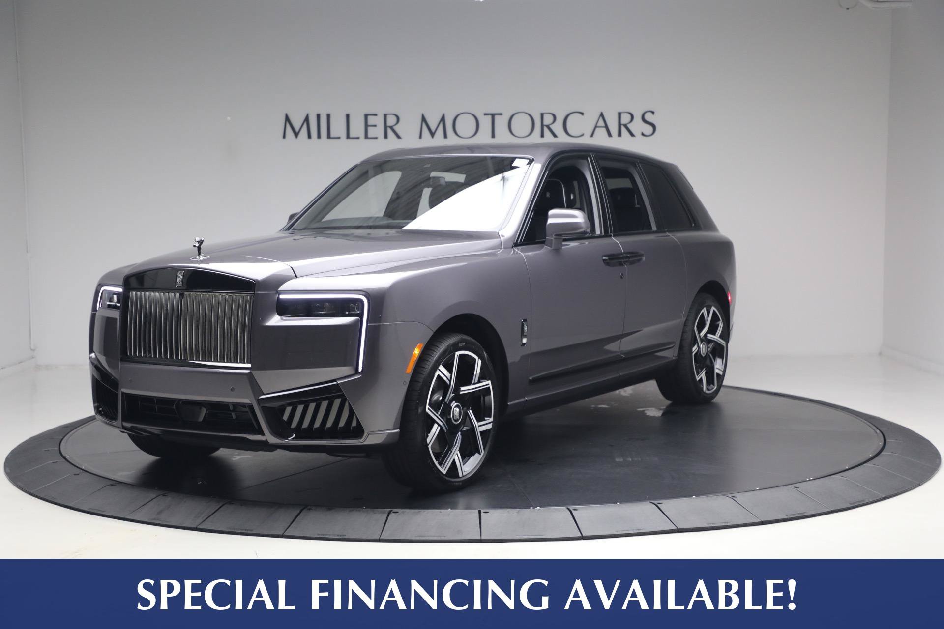 New 2027 Rolls-Royce Cullinan Black Badge AWD/4WD image 1