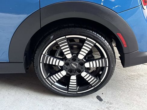 Certified 2023 MINI Cooper S image 6