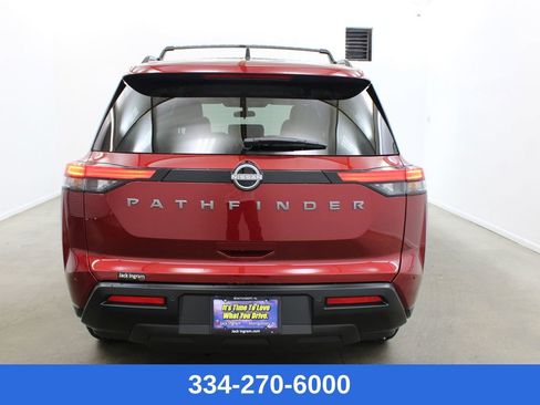 New 2026 Nissan Pathfinder SV image 3