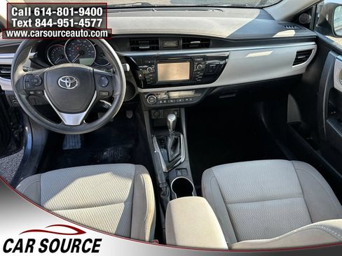 Used 2016 Toyota Corolla LE FWD image 10