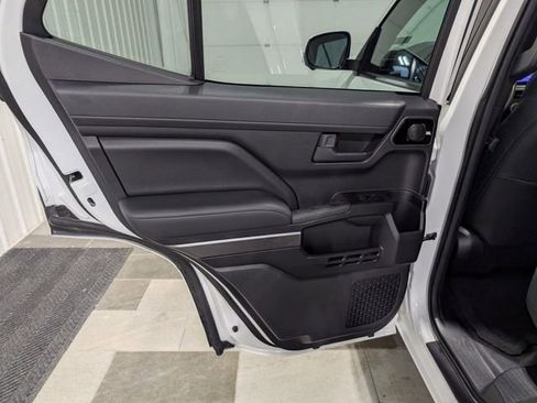 Used 2025 Toyota 4Runner TRD Sport Premium image 8