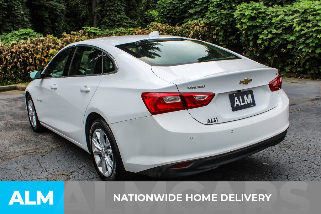 Used 2025 Chevrolet Malibu LT FWD image 4