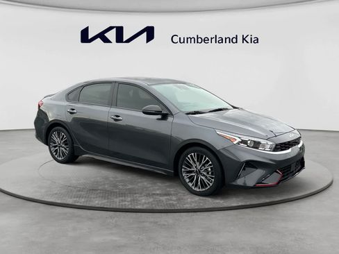 Used 2024 Kia Forte GT-Line w/ GT-Line Premium Package FWD image 7