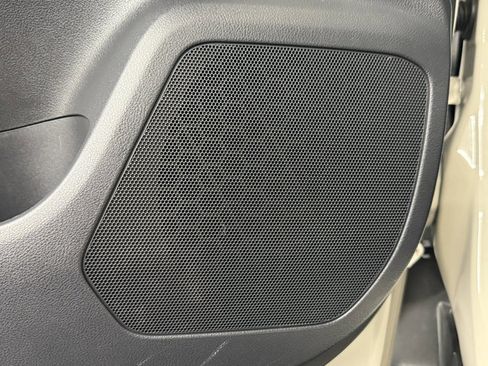 Used 2024 Toyota Grand Highlander Limited image 16