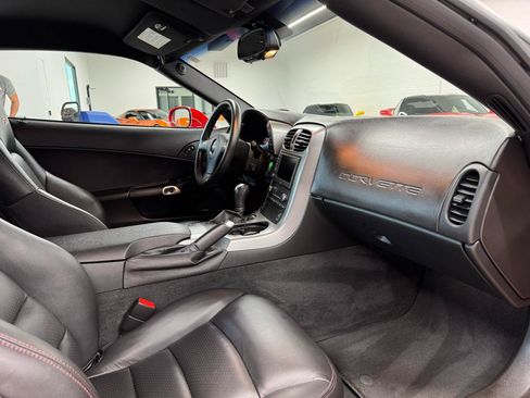 Used 2007 Chevrolet Corvette Z06 w/ Preferred Equipment Group RWD image 56