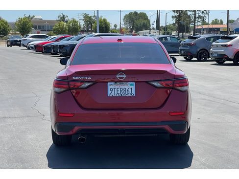 Used 2025 Nissan Sentra SR FWD image 5