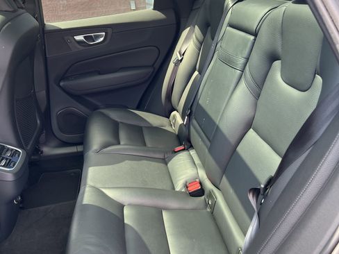 Used 2019 Volvo XC60 T5 Inscription w/ Protection Package Premier AWD/4WD image 24